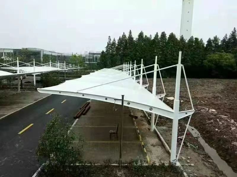 膜结构停车棚